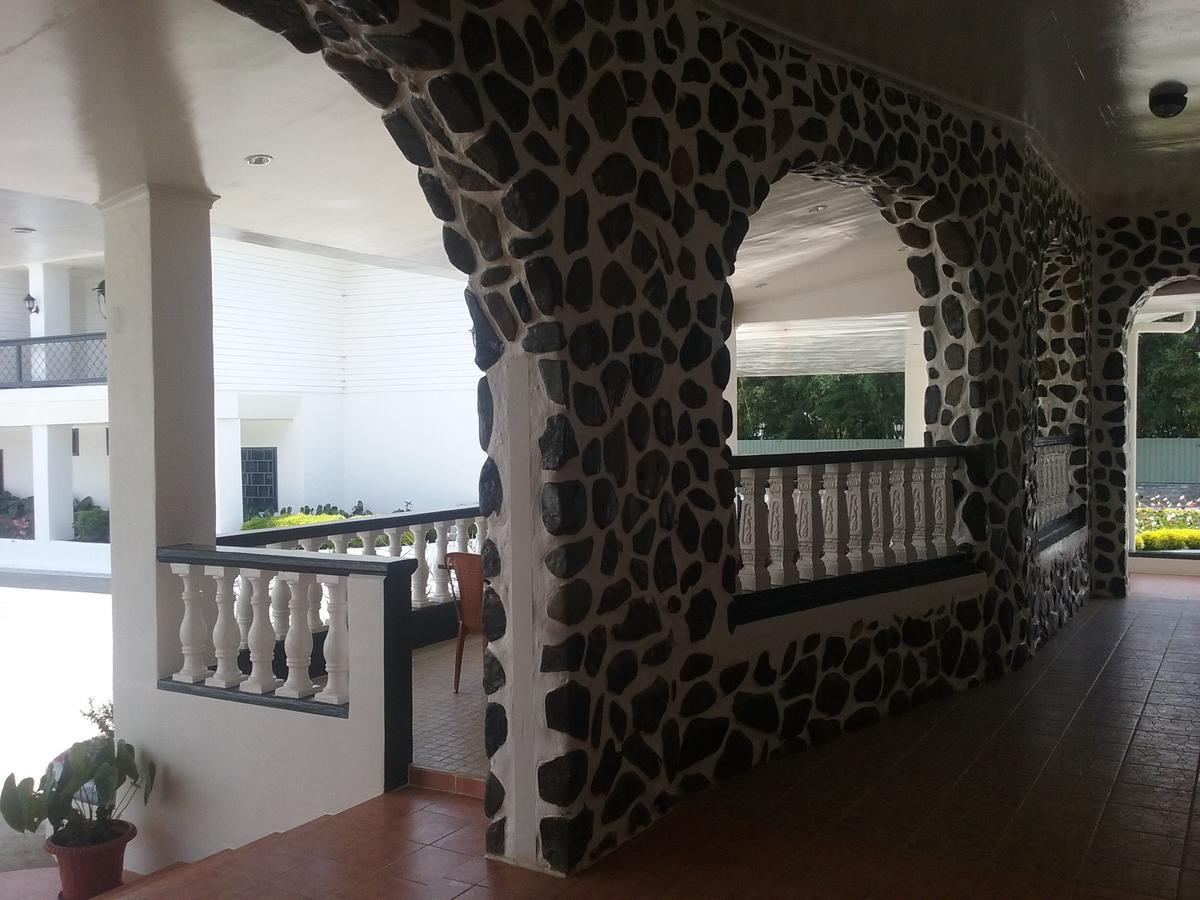 Mcroyal Hotel مونت هاجن المظهر الخارجي الصورة