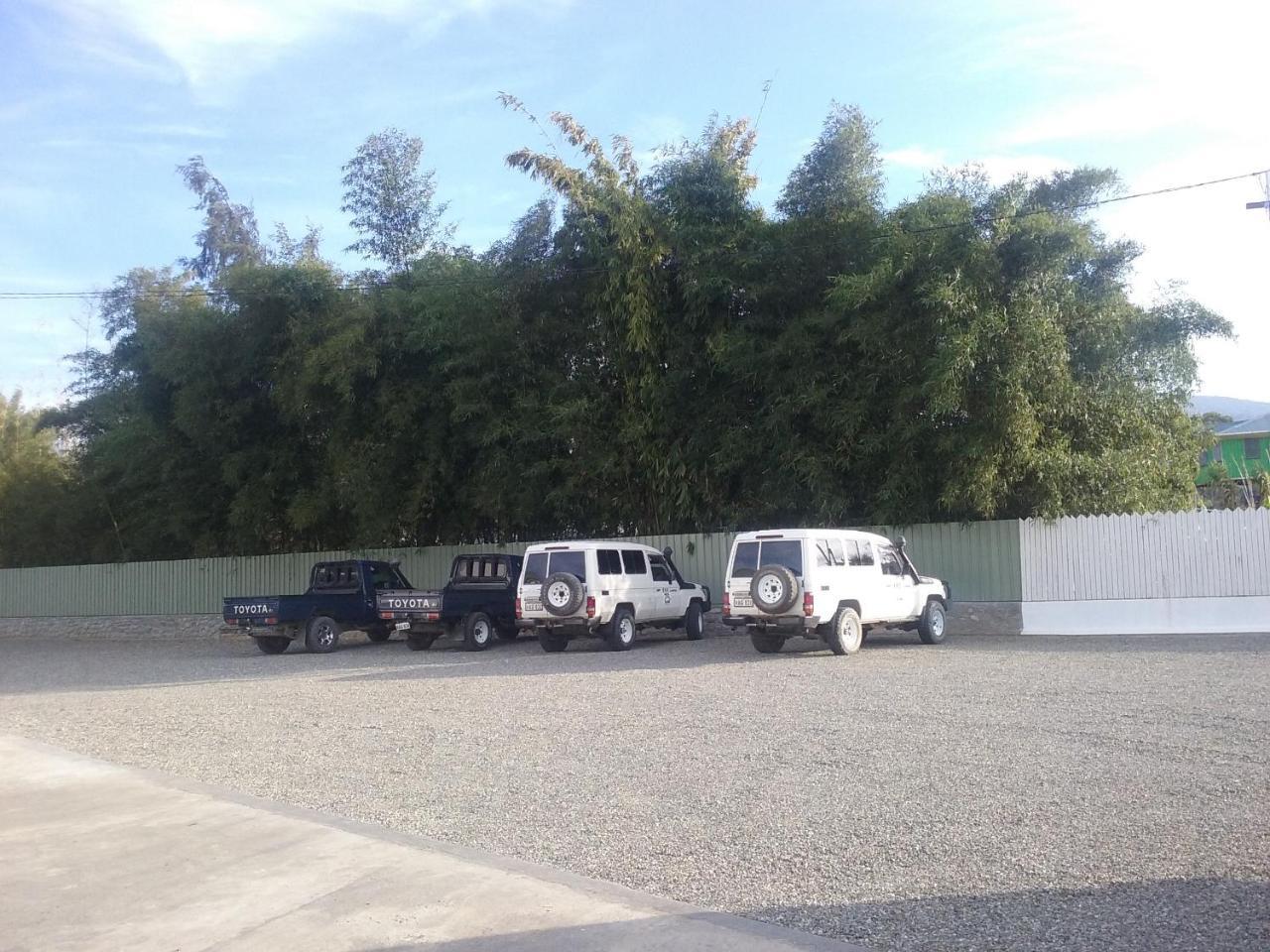 Mcroyal Hotel مونت هاجن المظهر الخارجي الصورة